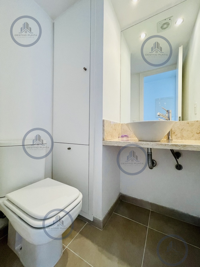 Apartamento ID.506 - Venta y alquiler temporario de apartamento de un dormitorio con parrillero en exclusivo complejo de Punta Ballena