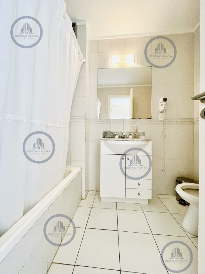 Apartamento ID.1599 - Maravilloso Penthouse de 3 Dormitorios y Parrillero en Montoya, La Barra
