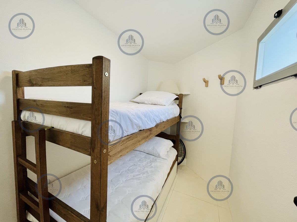 Apartamento ID.1599 - Maravilloso Penthouse de 3 Dormitorios y Parrillero en Montoya, La Barra