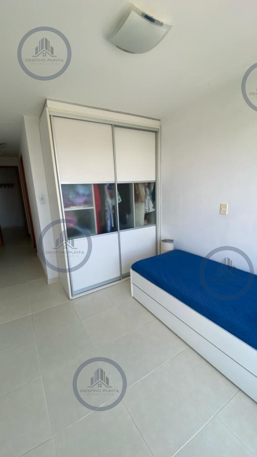 Apartamento ID.1750 - Excelente Apartamento de 2 Dormitorios en Playa Mansa - Punta del Este