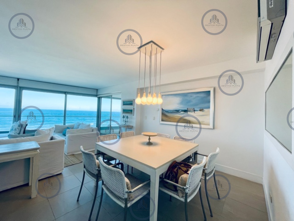 Apartamento ID.46 - Venta de apartamento premiun de tres dormitorios más dependencia en torre de categoría sobre playa Brava, Punta del Este