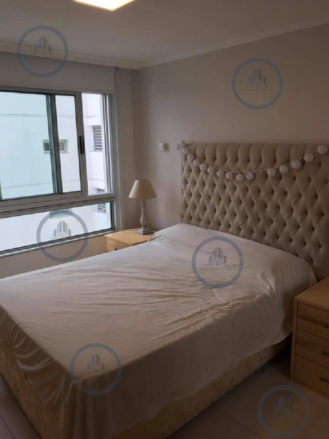 Apartamento ID.212 - Apartamento de 2 Dormitorios en Ocean Drive - Punta del Este