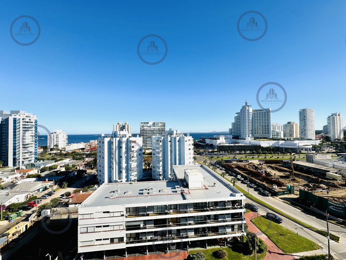 Apartamento ID.735 - Moderno Apartamento de 3 Dormitorios en Suite, zona Hotel Enjoy, Punta del Este