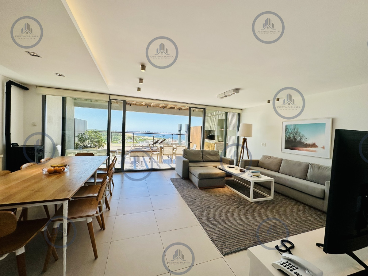 Apartamento ID.1690 - Venta y Alquiler temporario de apartamento moderno de dos dormitorios con parrillero en Punta Ballena