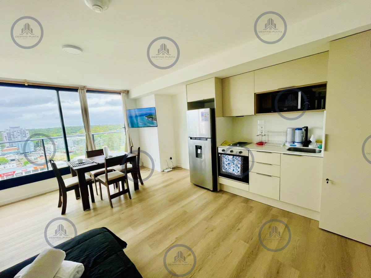 Apartamento ID.1835 - Moderno Monoambiente en Torre con Servicios sobre Roosevelt, Punta del Este
