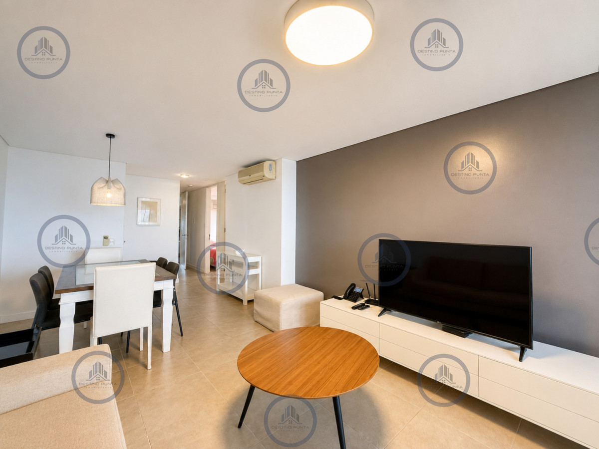 Apartamento ID.3147 - Venta de apartamento de 2 Dormitorios con Parrillero y Vistas al Mar, Punta Ballena 