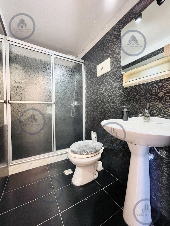 Apartamento ID.824 - Apartamento de 2 Dormitorios Reciclado, Península de Punta del Este