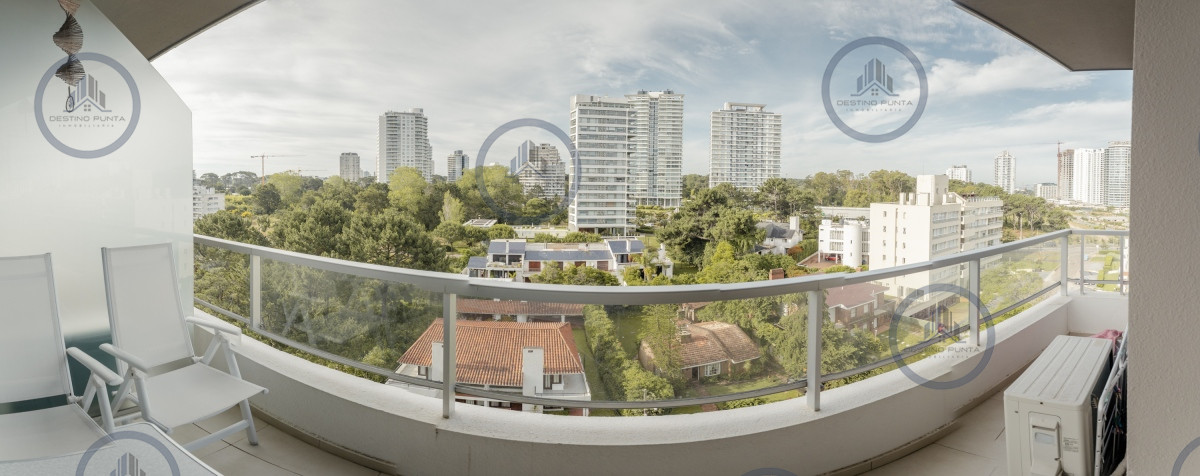 Apartamento ID.2080 - Alquiler temporario de apartamento de 1 dormitorio a un par de cuadras de playa Brava, Punta del Este