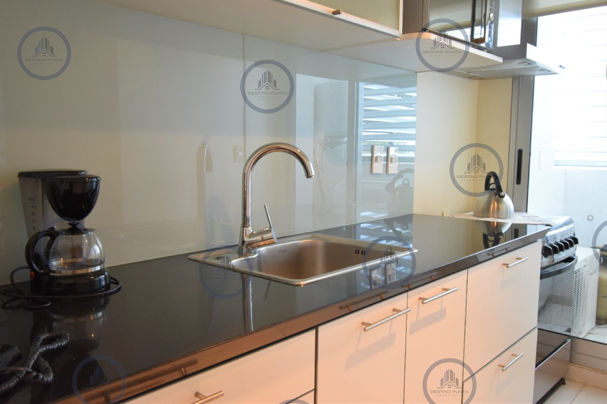 Apartamento ID.200 - Apartamento de 1 Dormitorio en Venta - Playa Brava