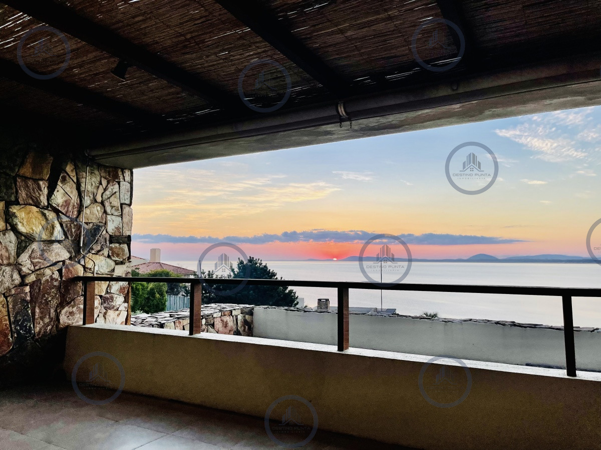 Apartamento ID.26 - Alquiler temporario de apartamento de dos dormitorios con parrillero de uso exclusivo en Punta Ballena