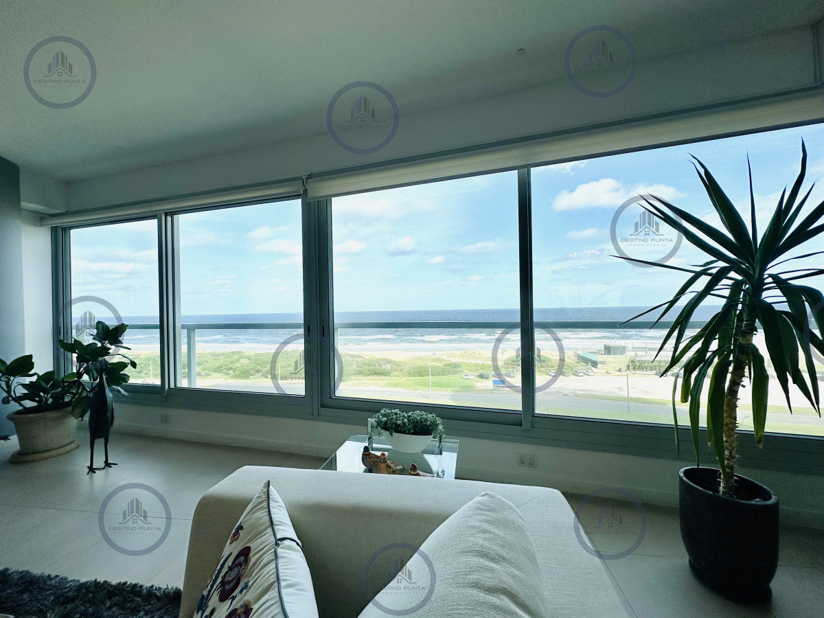 Apartamento ID.1762 - Oportunidad en Venta! Apartamento sobre playa Brava de 3 Dormitorios más Dependencia, Torre Le Parc