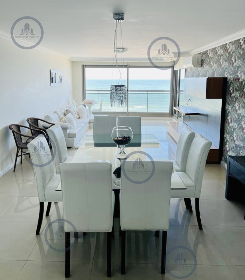 Apartamento ID.994 - Alquiler temporario de apartamento de tres dormitorios en torre de categoría sobre Playa Brava, Punta del Este