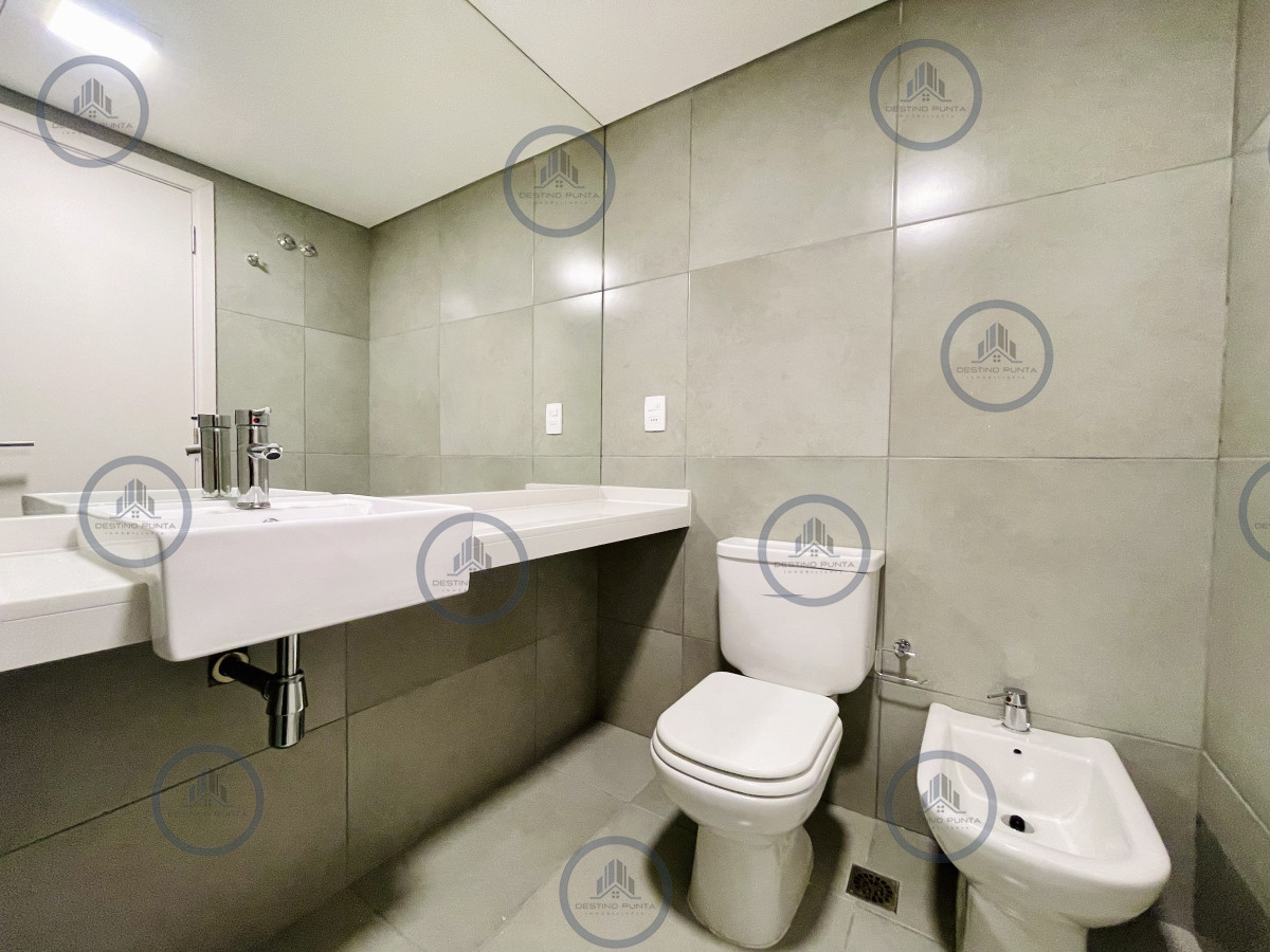 Apartamento ID.1243 - Moderno Apartamento de 2 Dormitorios en Playa Brava, Punta del Este