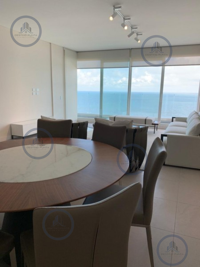 Apartamento ID.1651 - Alquiler temporario de apartamento Premiun central de tres dormitorios Le Parc III sobre Playa Brava