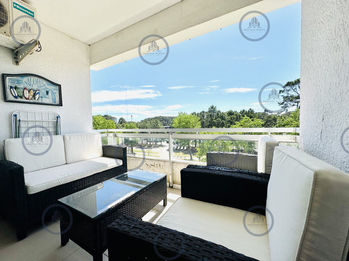 Apartamento en alquiler de 2 dormitorios con 2 baños sobre Roosevelt, Punta del Este — fotografía 4