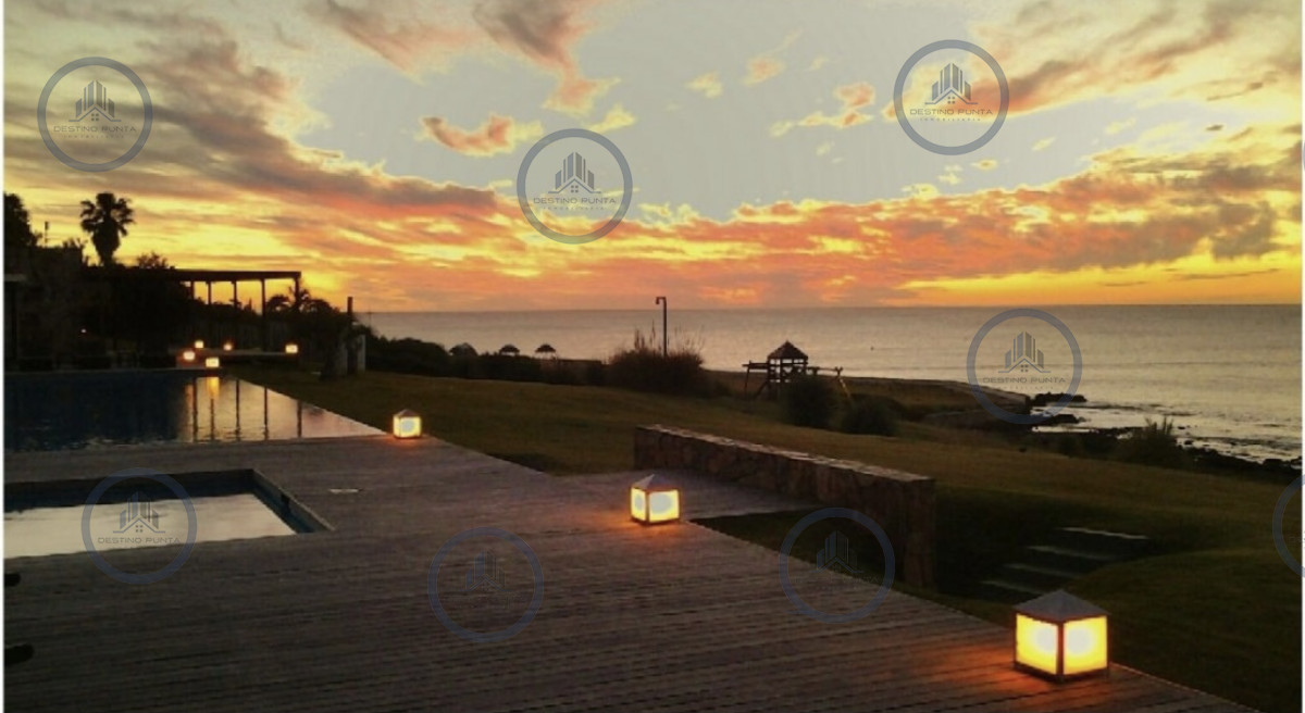 Apartamento ID.125 - Alquiler temporario de apartamento de dos dormitorios con parrillero, Punta Ballena