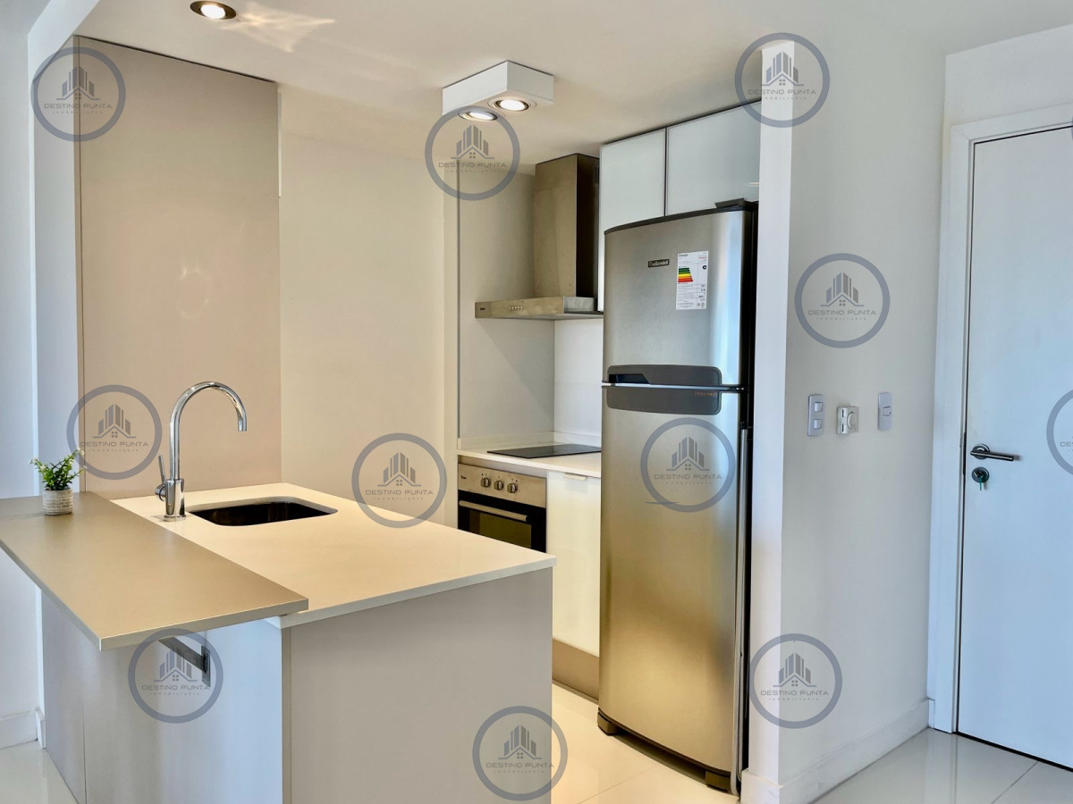 Apartamento ID.1771 - Alquiler temporal de apartamento muy lindo decorado de un dormitorio a pasos de las playas mansa y brava 