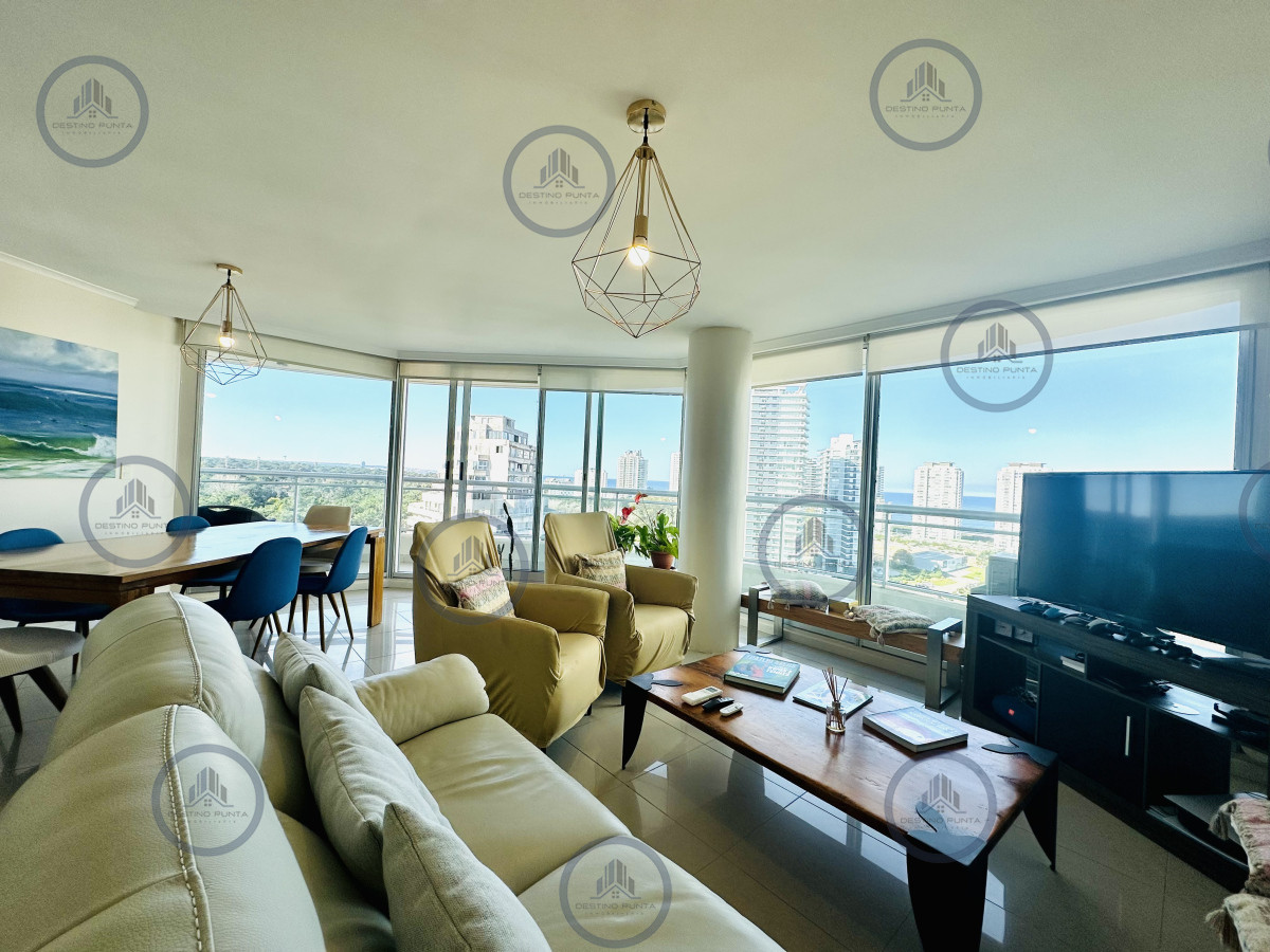 Apartamento de 3 Dormitorios en Playa Brava, Ocean Drive — fotografía 2