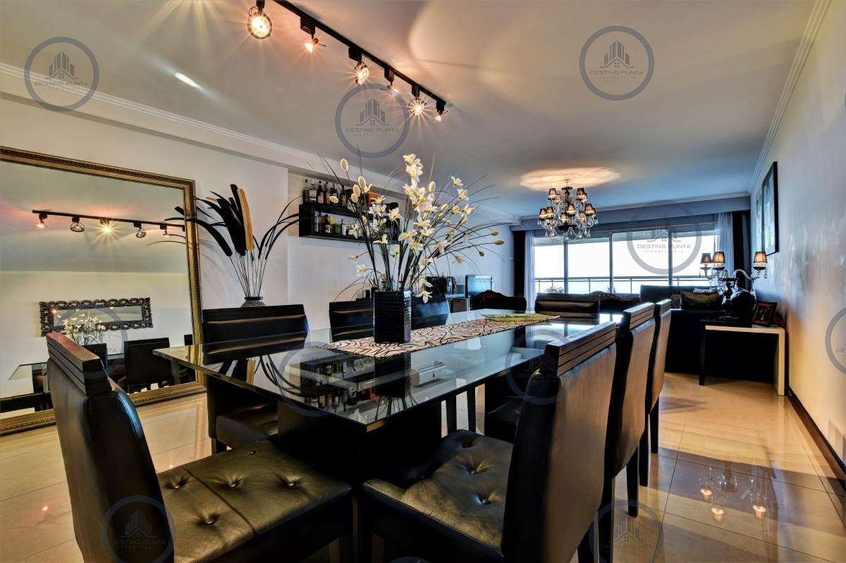 Apartamento ID.357 - Moderno Apartamento de 3 Dormitorios frente al Mar - Playa Brava