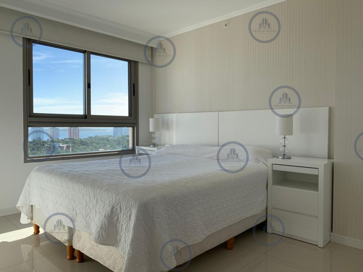 Apartamento ID.810 - Apartamento de 2 Dormitorios en Roosevelt - Punta del Este