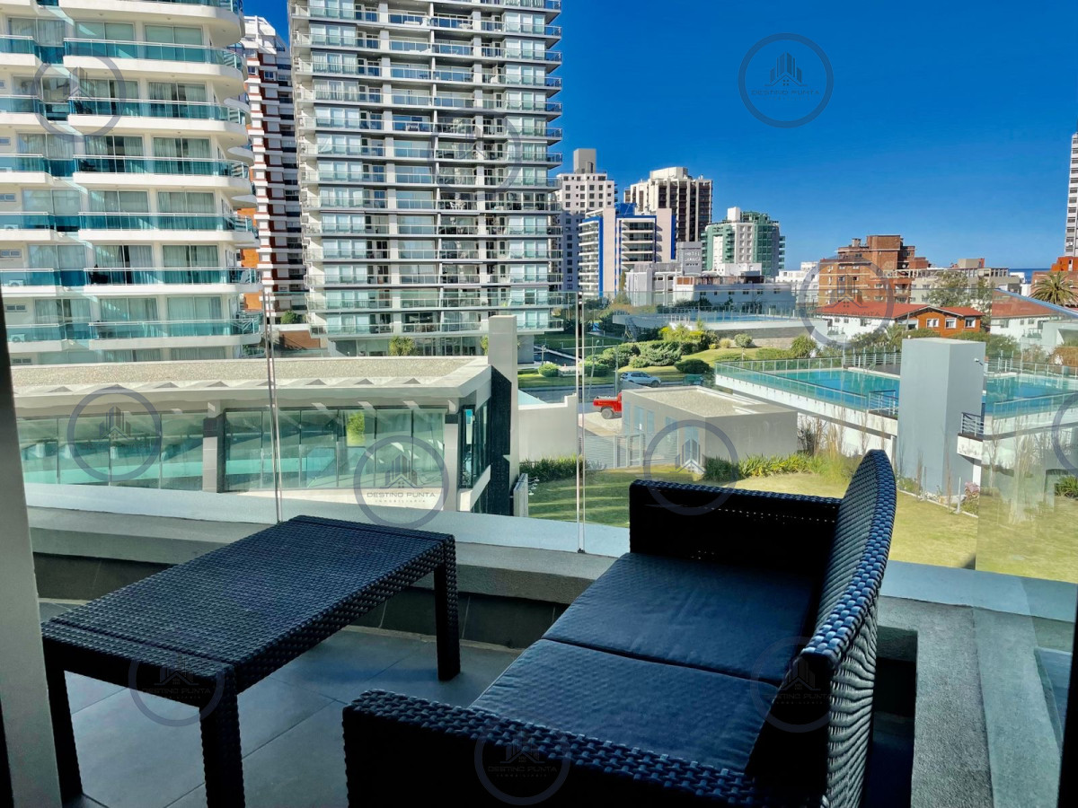 Apartamento ID.1771 - Alquiler temporal de apartamento muy lindo decorado de un dormitorio a pasos de las playas mansa y brava 