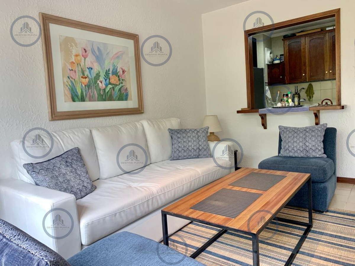 Apartamento de 2 Dormitorios en la Península - Punta del Este, Venta — fotografía 2