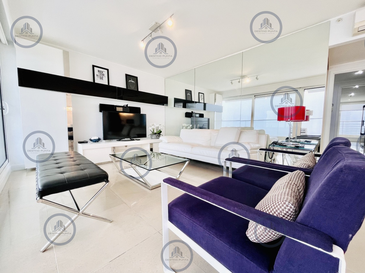 Apartamento ID.159 - Moderno Apartamento de 3 Suites en Playa Mansa con Vista al Mar