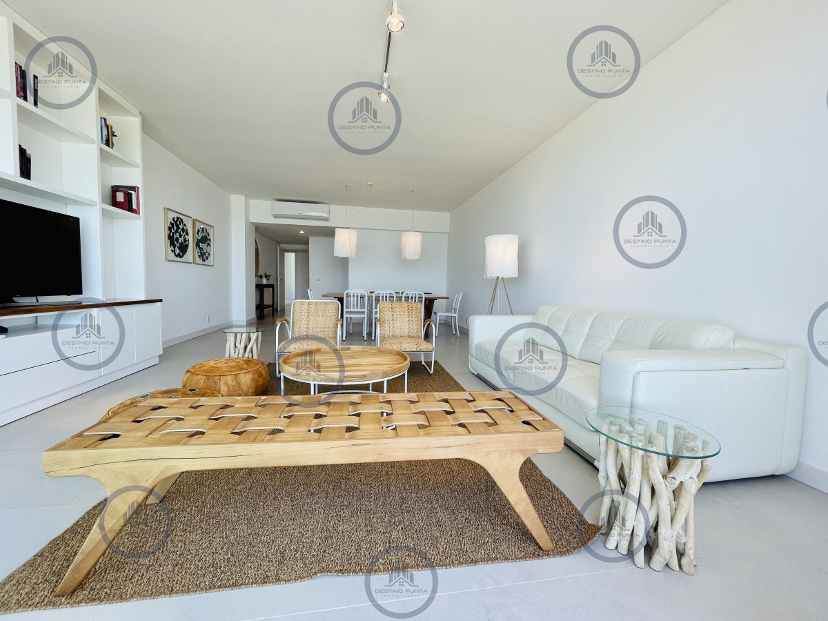 Apartamento ID.291 - Venta de Apartamento de 3 Dormitorios en suite en Le Parc 3 de Playa Brava, Punta del Este