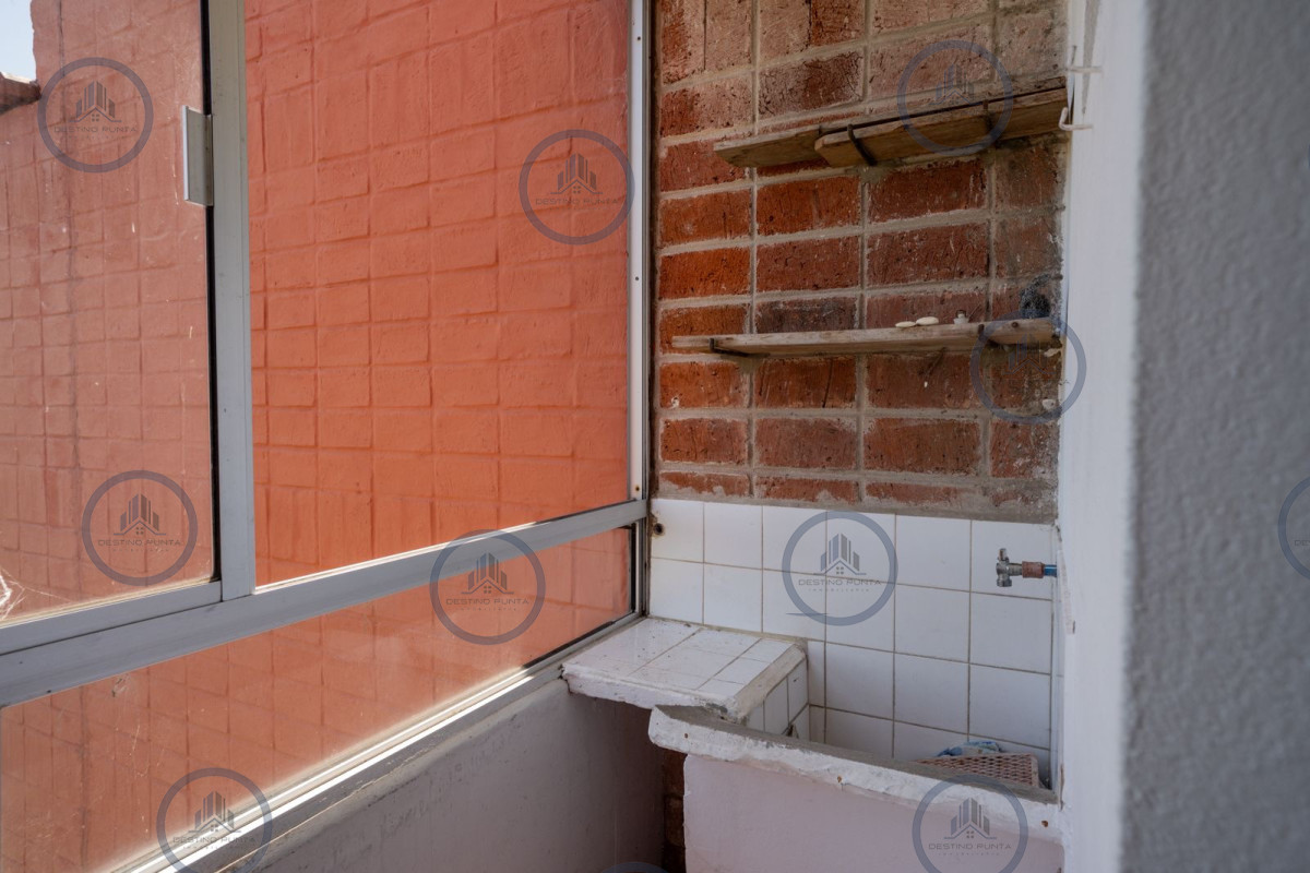 Apartamento ID.3096 - Apartamento en venta en complejo B9 de Maldonado con renta anual 