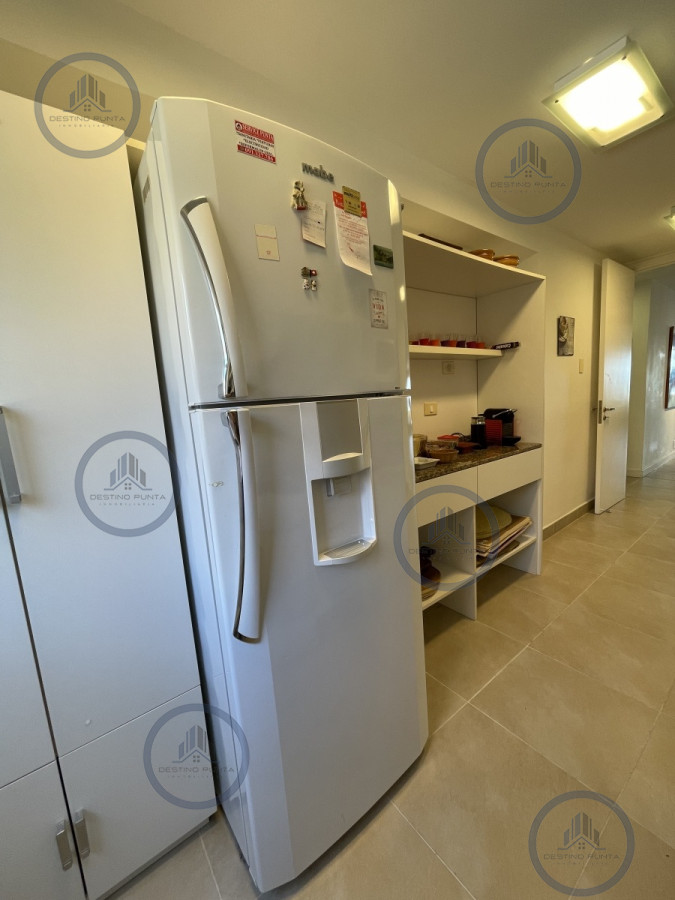 Apartamento ID.722 - Apartamento en alquiler temporario de dos dormitorios con parrillero de uso exculusivo, Punta Ballena