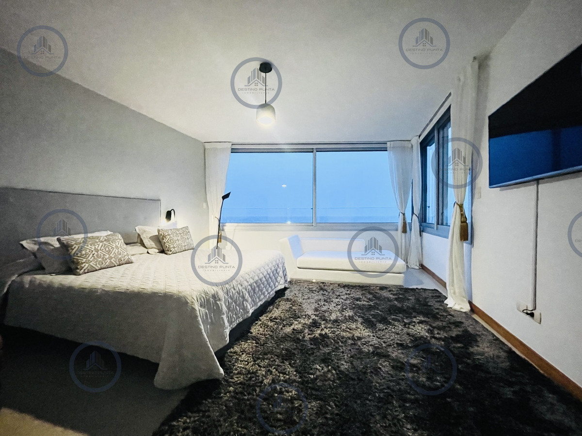 Apartamento ID.2024 - Moderno Apartamento Frente Al Mar, 3 Dormitorios y Dependencia