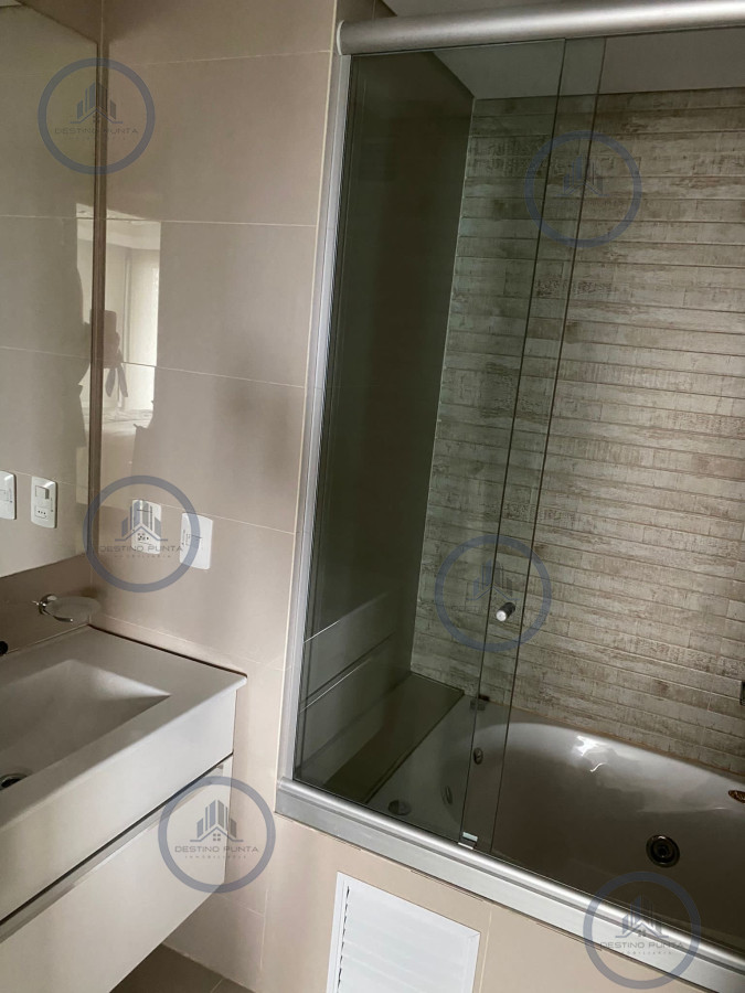 Apartamento ID.1727 - Apartamento con parrillero propio de un dormitorio en edificio Look Brava a pasos del Mar
