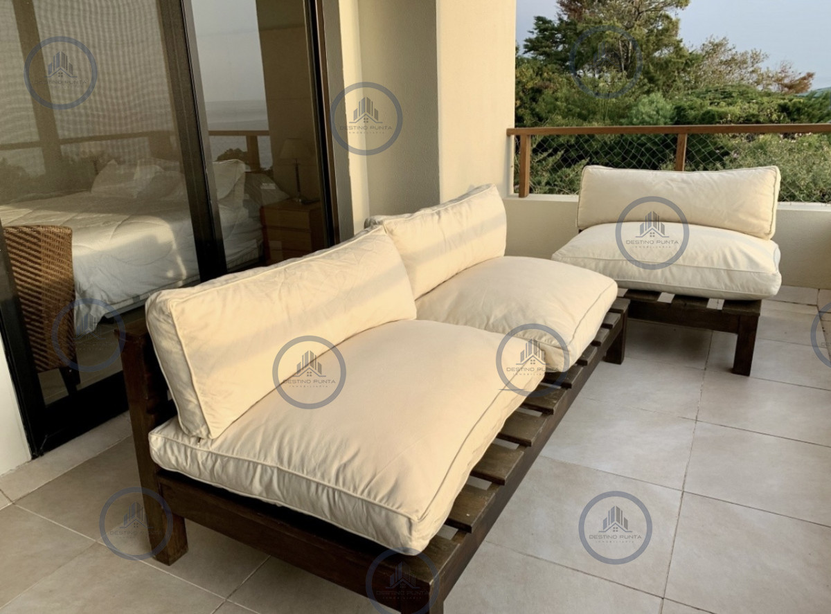 Apartamento ID.125 - Alquiler temporario de apartamento de dos dormitorios con parrillero, Punta Ballena