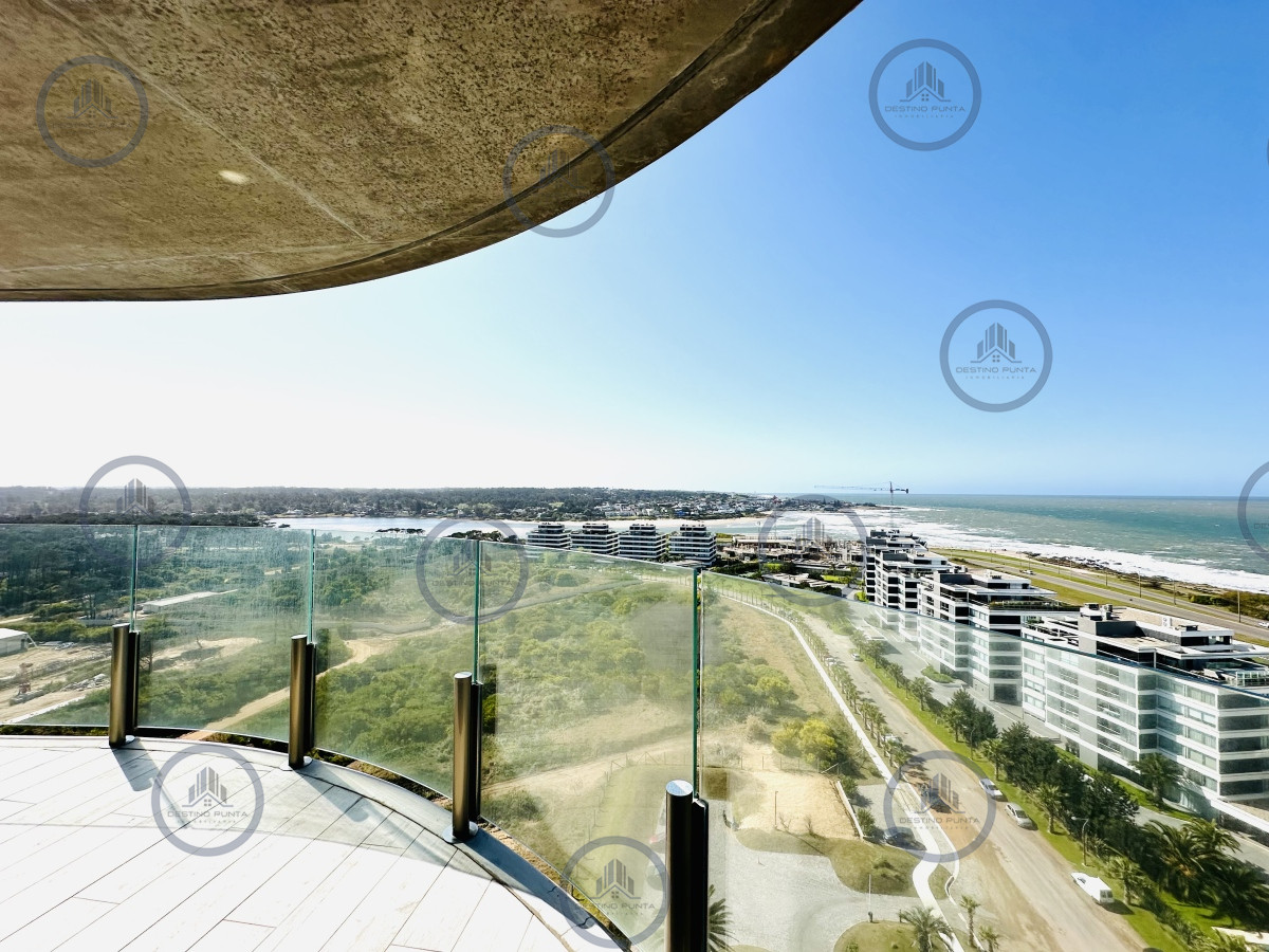 Apartamento ID.677 - Venta y alquiler de apartamento de tres dormitorios con tres suites moderno a estrenar, playa Brava