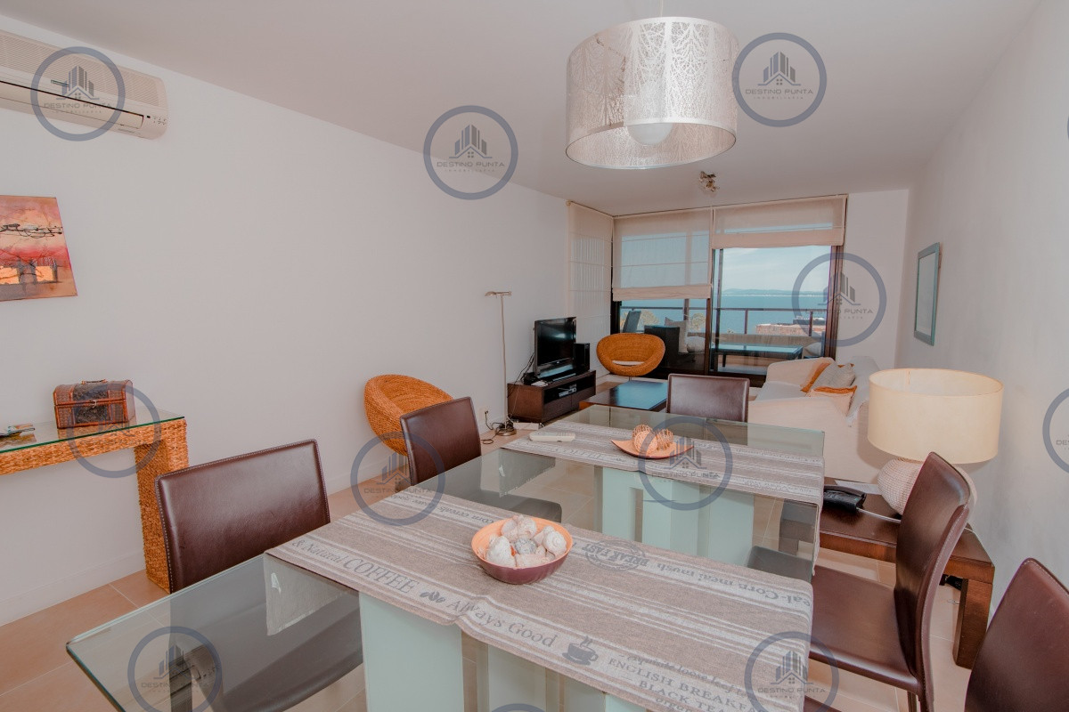 Apartamento ID.557 - Venta de apartamento de dos dormitorios con parrillero exclusivo, Punta Ballena
