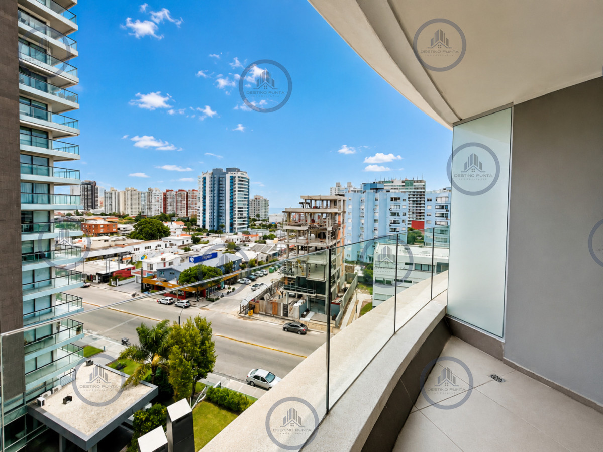 Apartamento ID.726 - Alquiler Anual, Apartamento Moderno de 1 Dormitorio en Torre con servicios, Punta del Este 