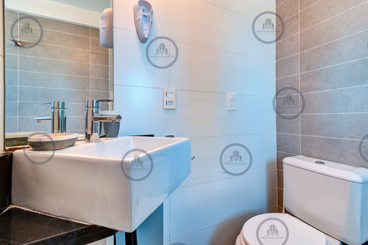 Apartamento ID.1842 - Apartamento Moderno en el corazón de la Península de Punta del Este