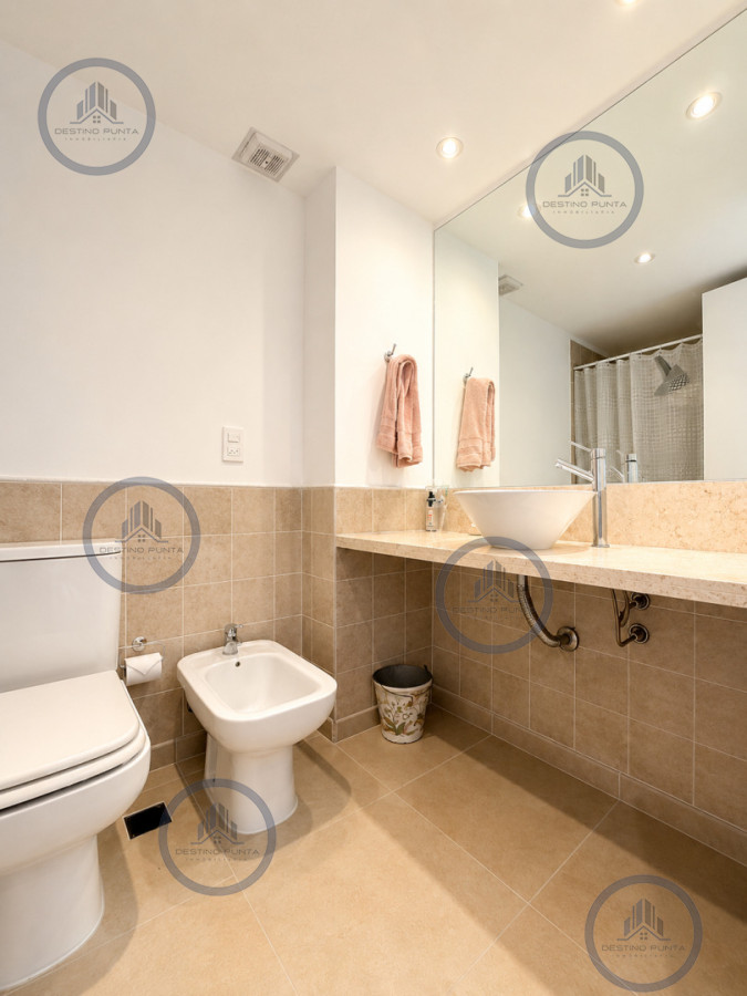 Apartamento ID.3095 - Venta de apartamento de 2 dormitorios con parrillero propio y vista al mar, Punta Ballena