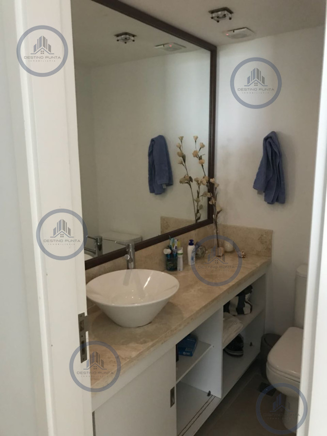 Apartamento ID.32 - Alquiler temporario de departamento esquinero de dos dormitorios mas dependencia de servicio, Punta Ballena