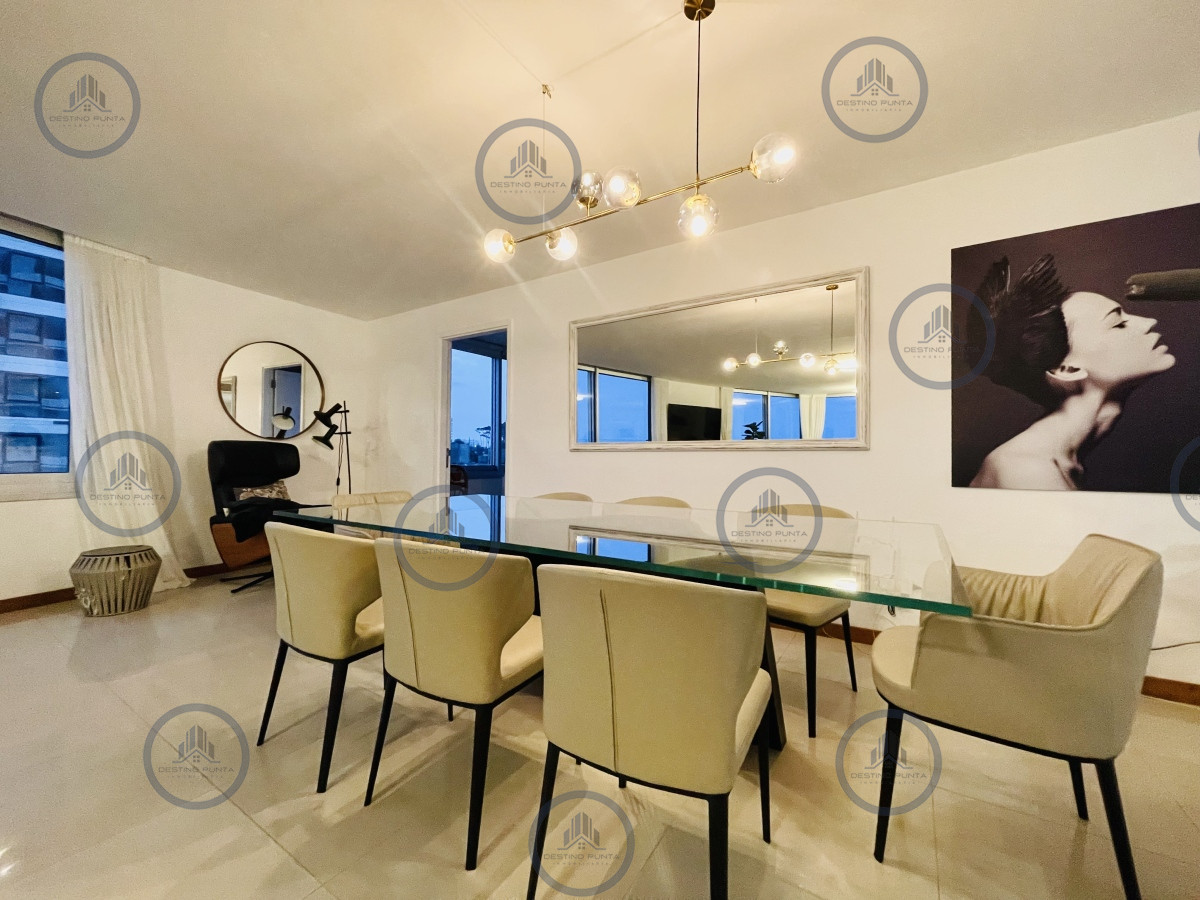 Apartamento ID.2024 - Moderno Apartamento Frente Al Mar, 3 Dormitorios y Dependencia