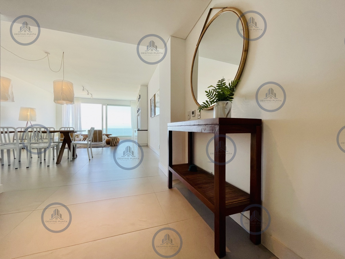 Apartamento ID.291 - Venta de Apartamento de 3 Dormitorios en suite en Le Parc 3 de Playa Brava, Punta del Este