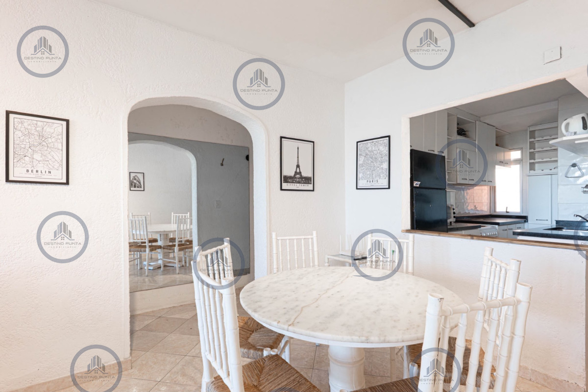 Apartamento ID.3194 - Exclusivo apartamento de 2 dormitorios y 2 baños frente al mar en Playa Brava