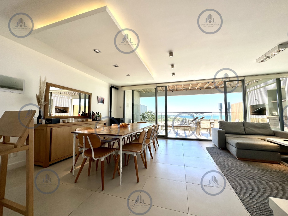 Apartamento ID.1690 - Venta y Alquiler temporario de apartamento moderno de dos dormitorios con parrillero en Punta Ballena