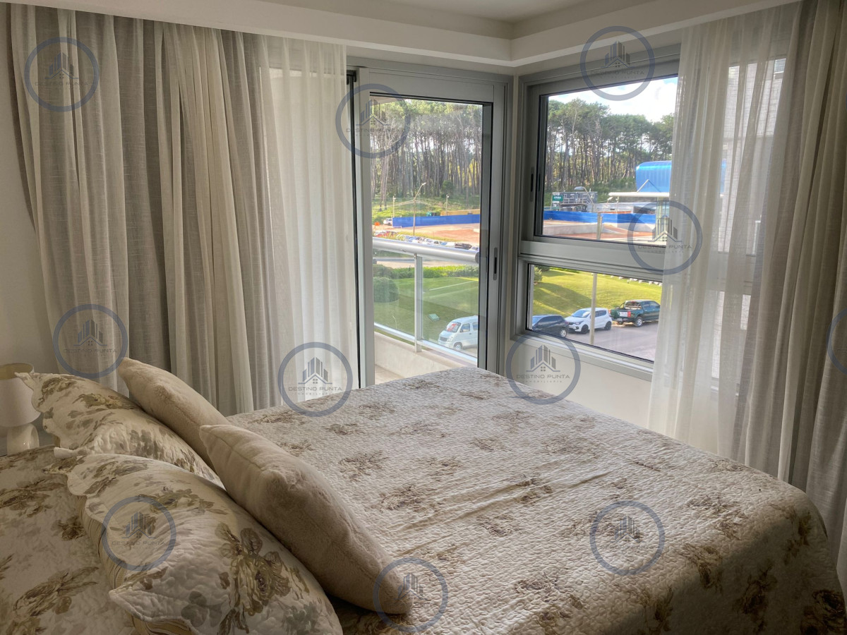 Apartamento ID.2077 - Alquiler temporario de apartamento de 1 dormitorio en playa Brava, Punta del Este