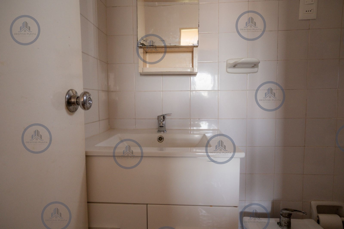Apartamento ID.3096 - Apartamento en venta en complejo B9 de Maldonado con renta anual 