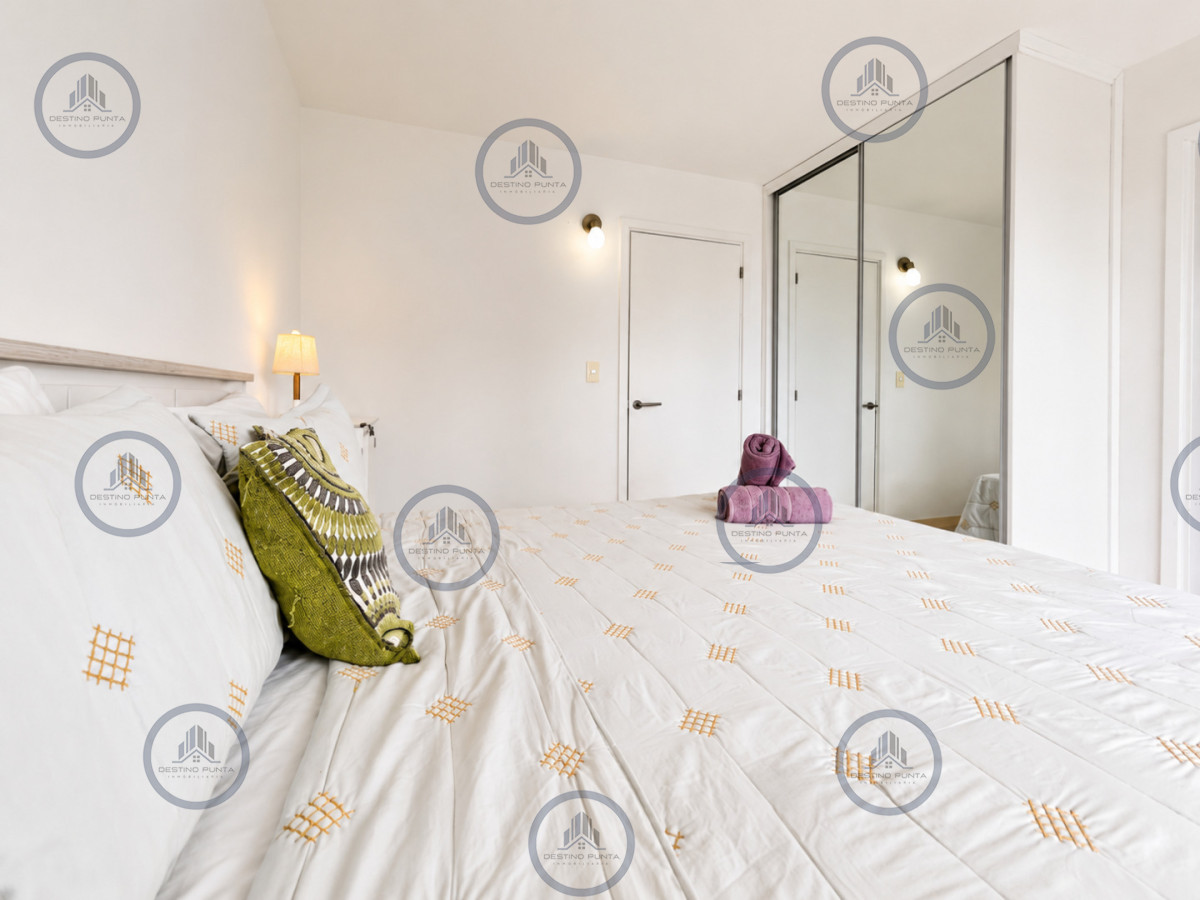 Apartamento ID.1590 - Venta de apartamento de 1 Dormitorio en el corazón de la Península, Punta del Este