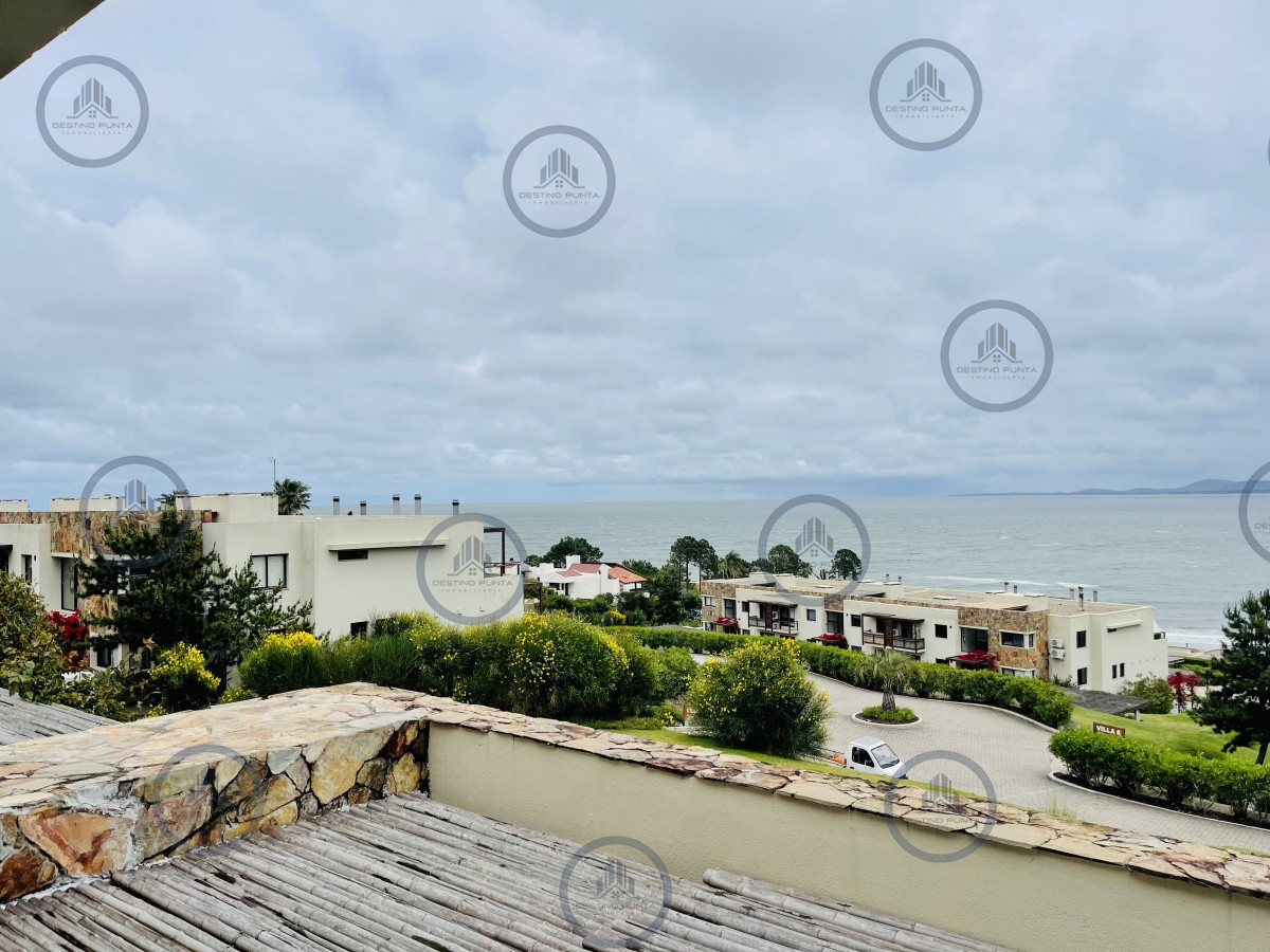 Apartamento ID.583 - Alquiler temporario de apartamento de dos dormitorios con Parrillero de uso exclusivo en complejo privado de Punta Ballena