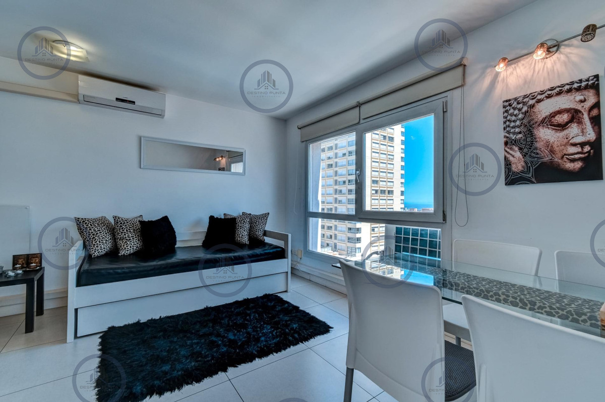 Apartamento ID.2020 - Oportunidad en Venta, Apartamento de 1 Dormitorio en la Península de Punta del Este