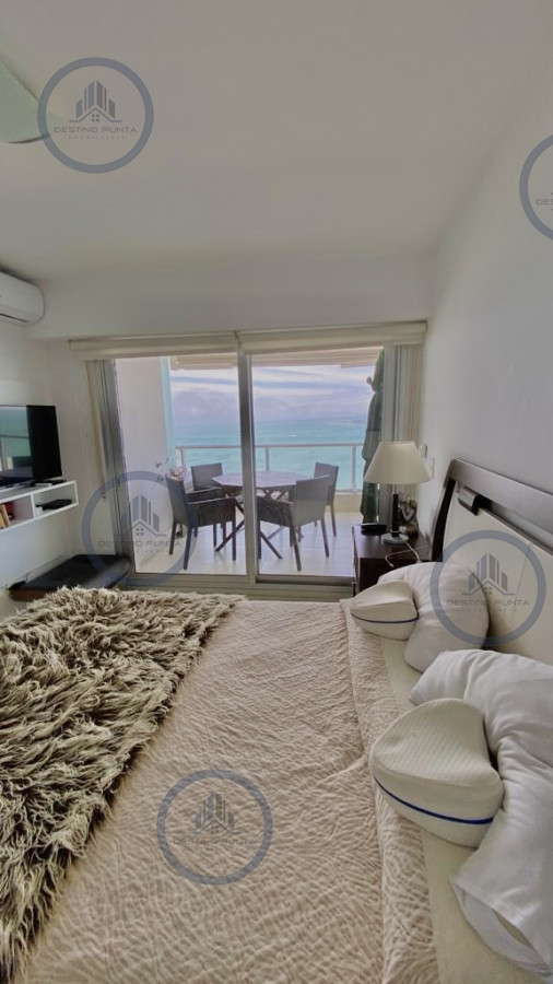 Apartamento ID.1750 - Excelente Apartamento de 2 Dormitorios en Playa Mansa - Punta del Este