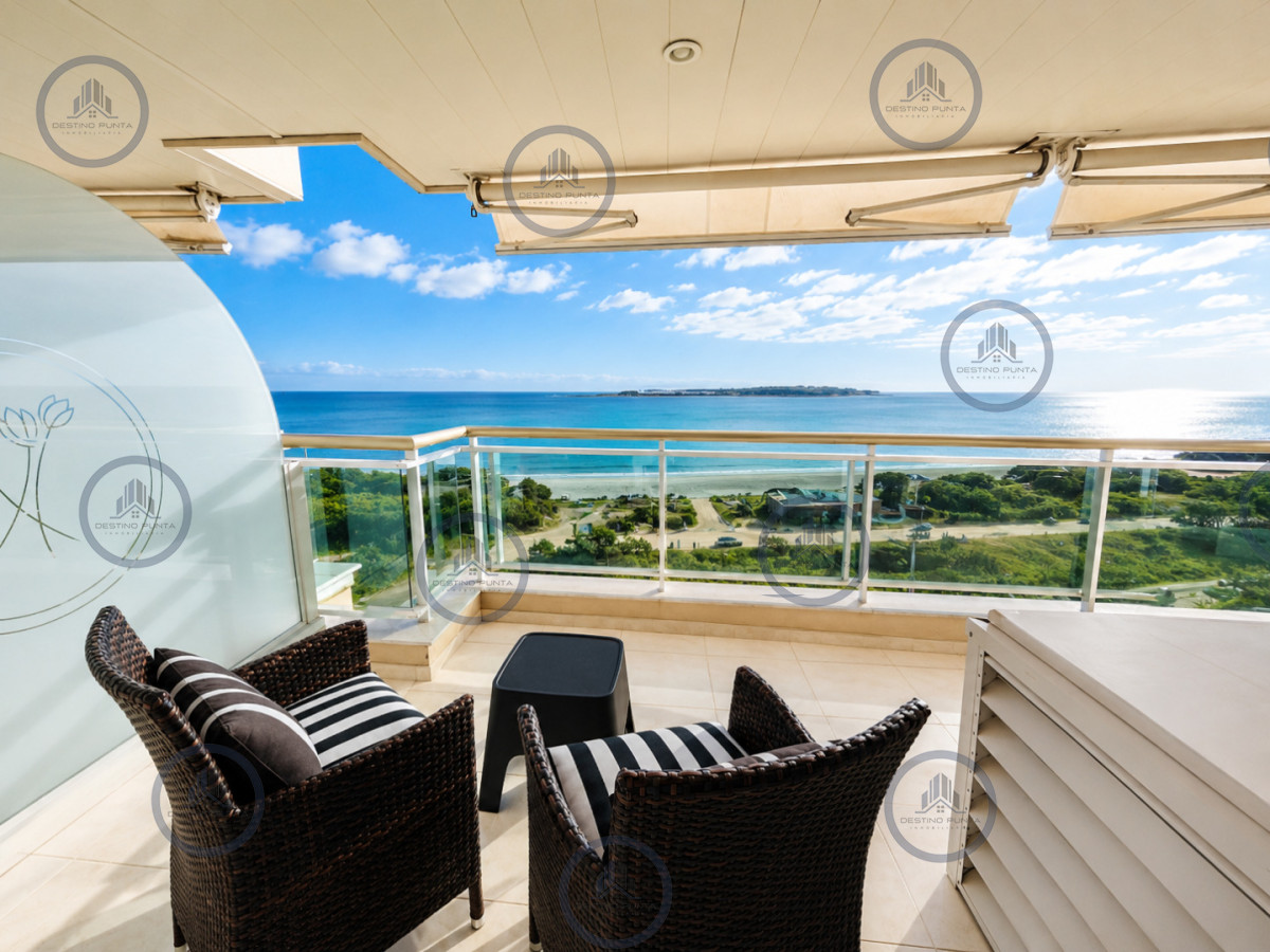 Apartamento ID.79 - Apartamento de 3 Dormitorios sobre Playa Mansa, en Venta y Alquiler, Punta del Este